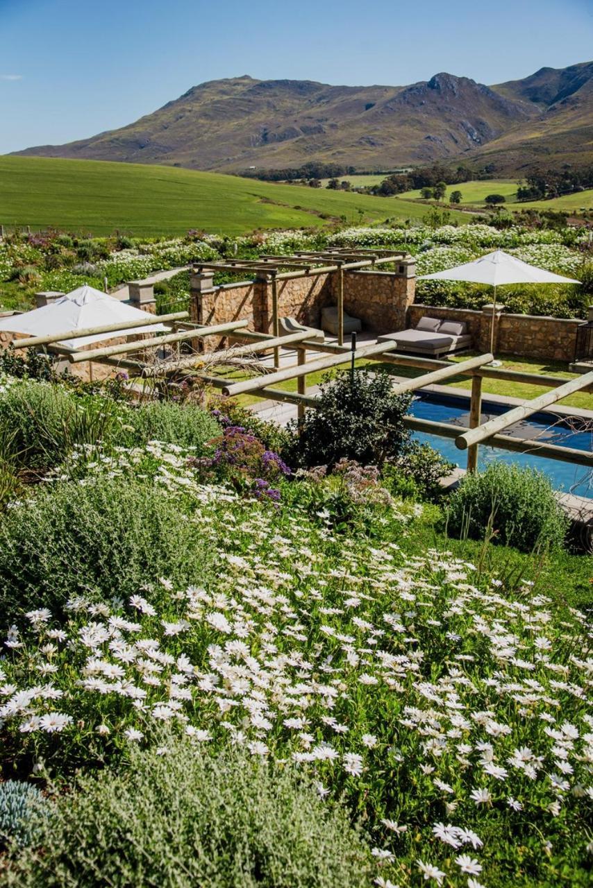Stanford Valley Country Lodge Exterior photo